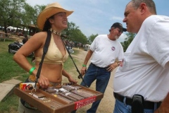 46315714_Cigar_Girl
