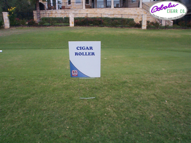 Golf cigar rollers